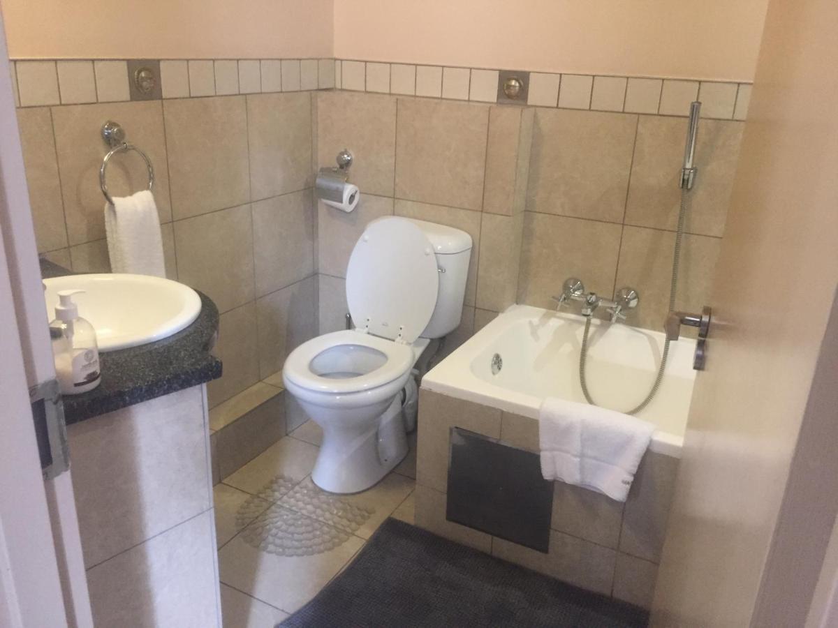 Mabungubwe Hotel Apartments - Home Away From Home Johannesburg Buitenkant foto