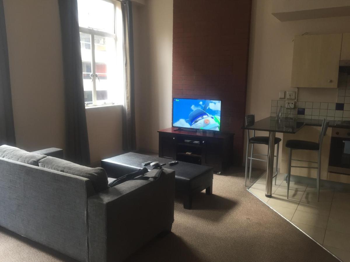 Mabungubwe Hotel Apartments - Home Away From Home Johannesburg Buitenkant foto