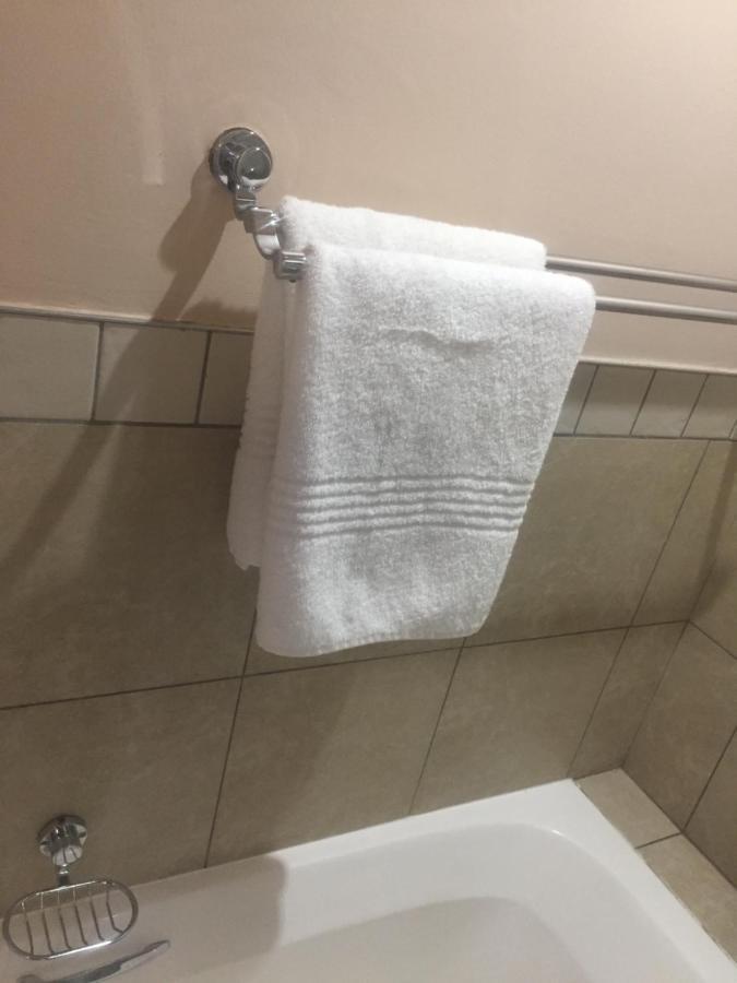 Mabungubwe Hotel Apartments - Home Away From Home Johannesburg Buitenkant foto