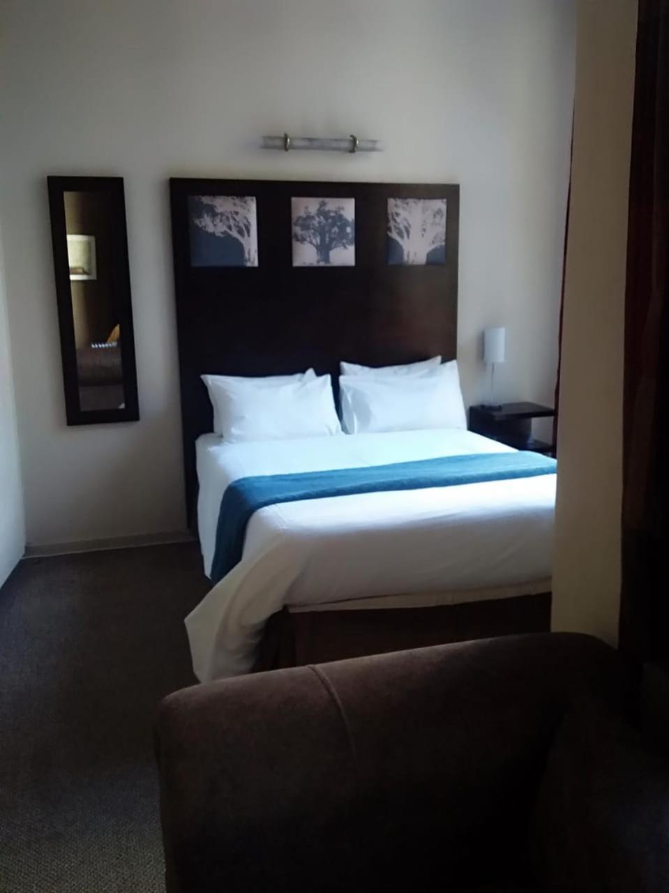 Mabungubwe Hotel Apartments - Home Away From Home Johannesburg Buitenkant foto