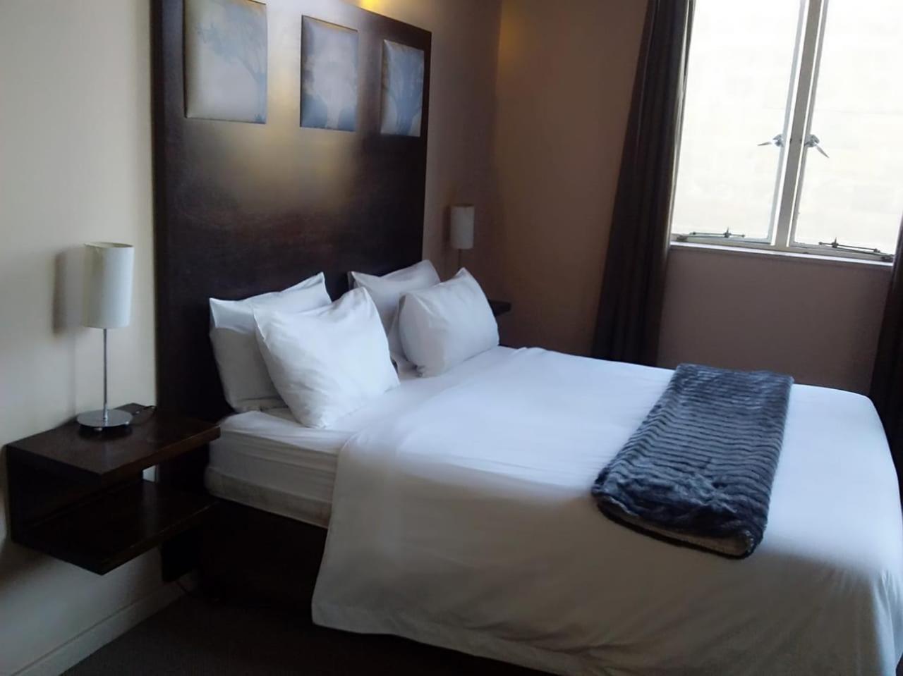 Mabungubwe Hotel Apartments - Home Away From Home Johannesburg Buitenkant foto